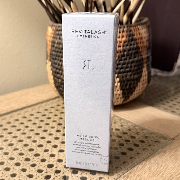 REVITALASH | Lash + Brow Masque Ultra-Reparative Treatment - Picture 2 of 3
